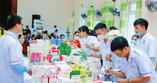 Danh mục vật tư y tế đa dạng tại hội nhà thuốc Đồng Nai